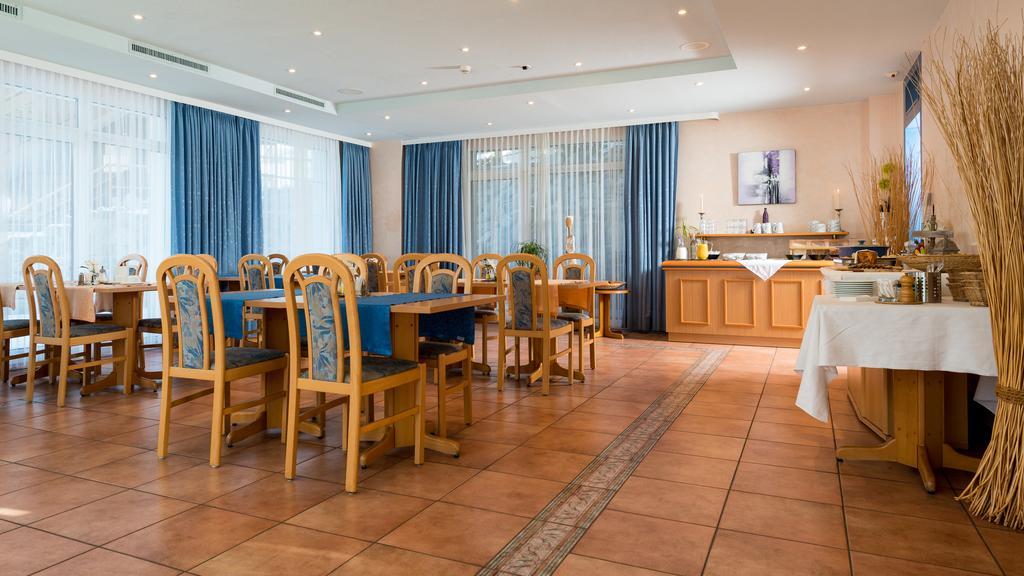 סאס פה Hotel Alpenperle מראה חיצוני תמונה