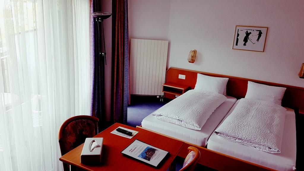 סאס פה Hotel Alpenperle מראה חיצוני תמונה