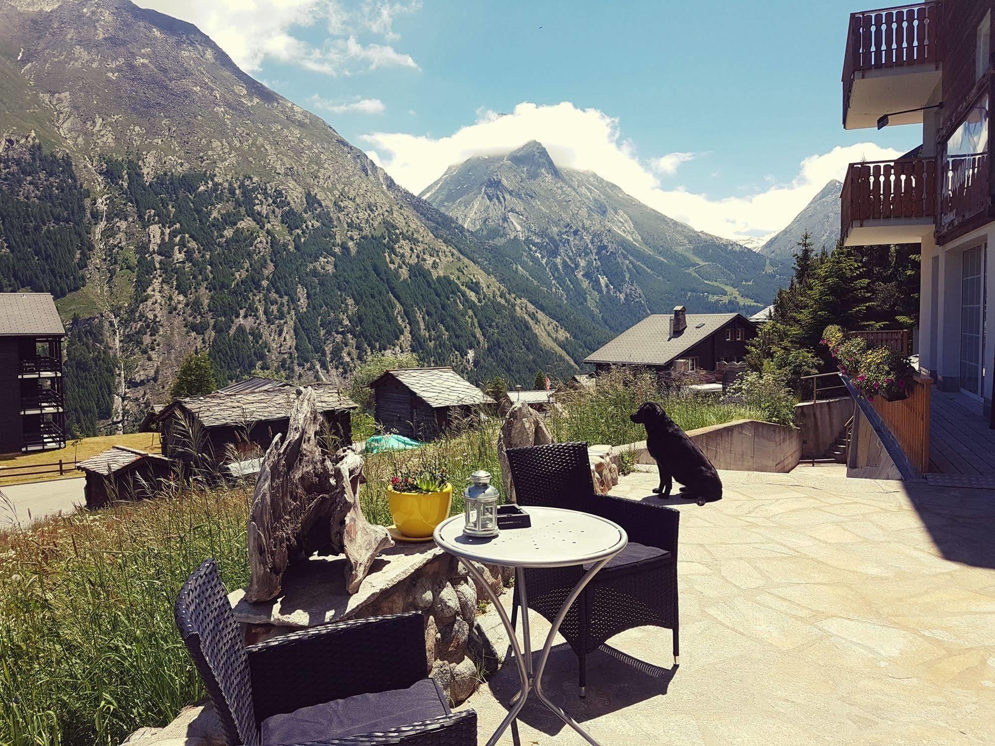 סאס פה Hotel Alpenperle מראה חיצוני תמונה