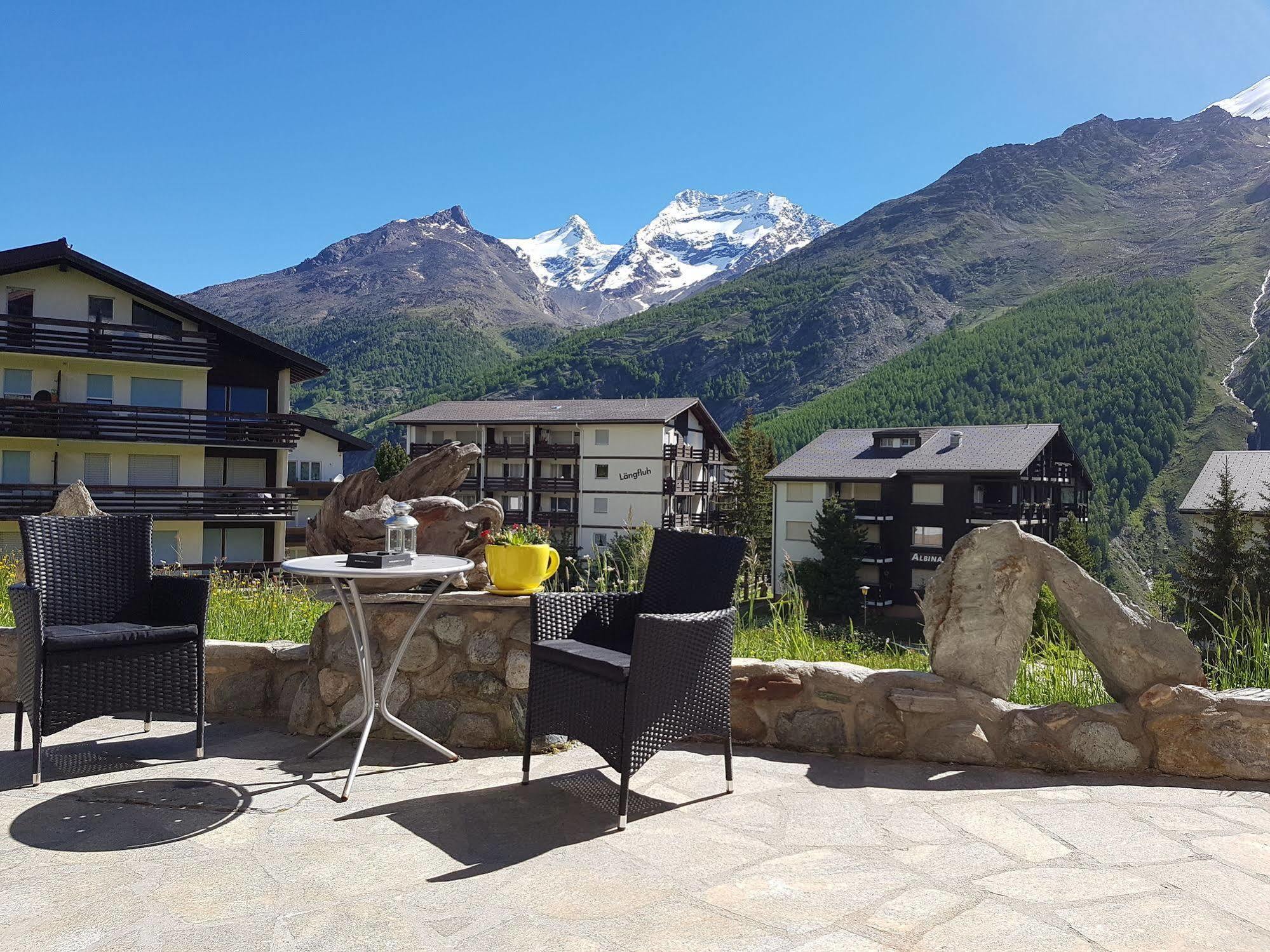 סאס פה Hotel Alpenperle מראה חיצוני תמונה
